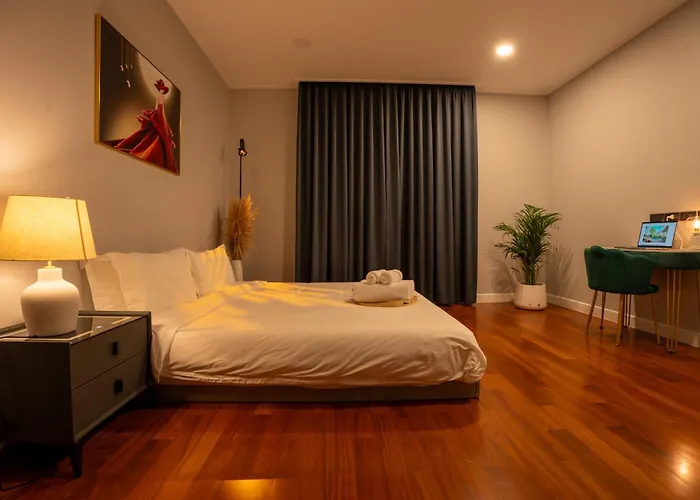 Villa 943summer Villa曼谷中心asok&tong Lor800平海天别墅