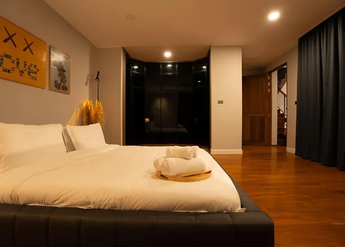Villa 943summer Villa曼谷中心asok&tong Lor800平海天别墅 Bangkok